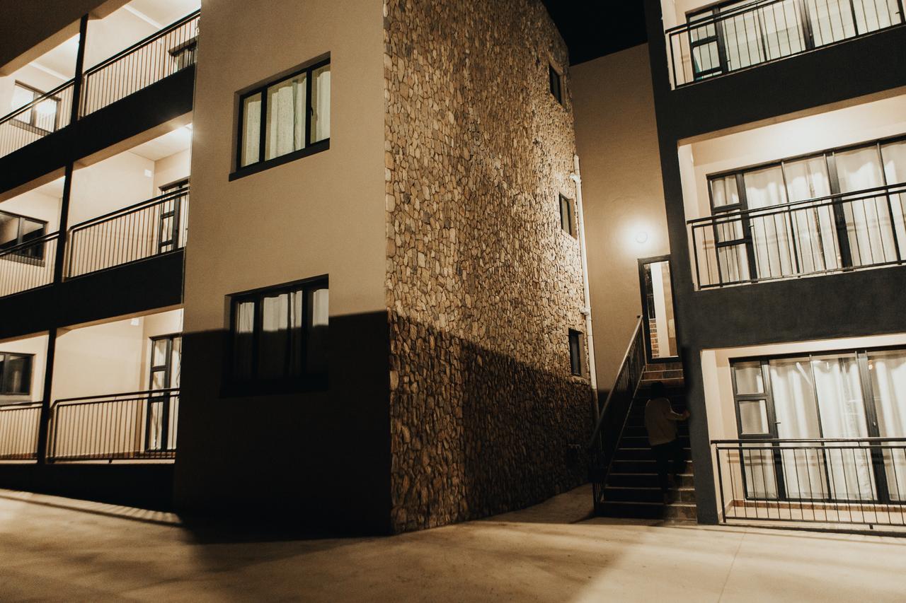 The Living Collective Apartments Pietermaritzburg Luaran gambar