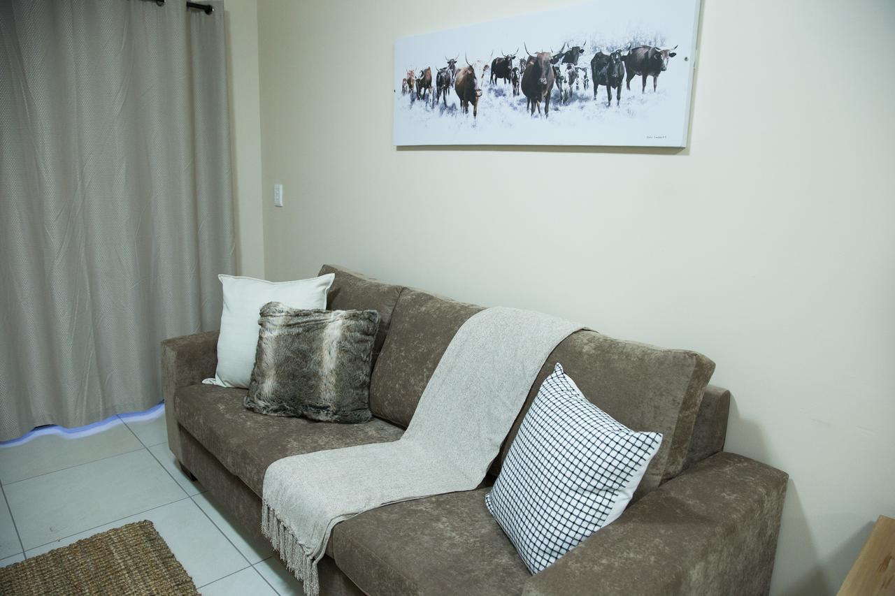 The Living Collective Apartments Pietermaritzburg Luaran gambar